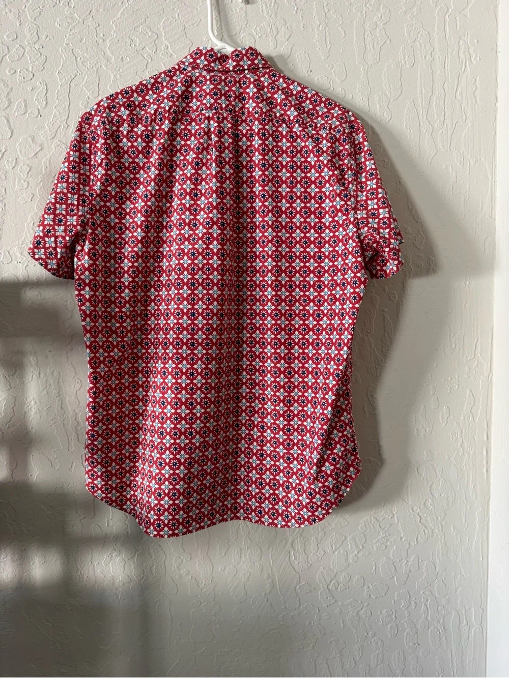 J. Crew men’s Short-Sleeve Button-Up Shirt L